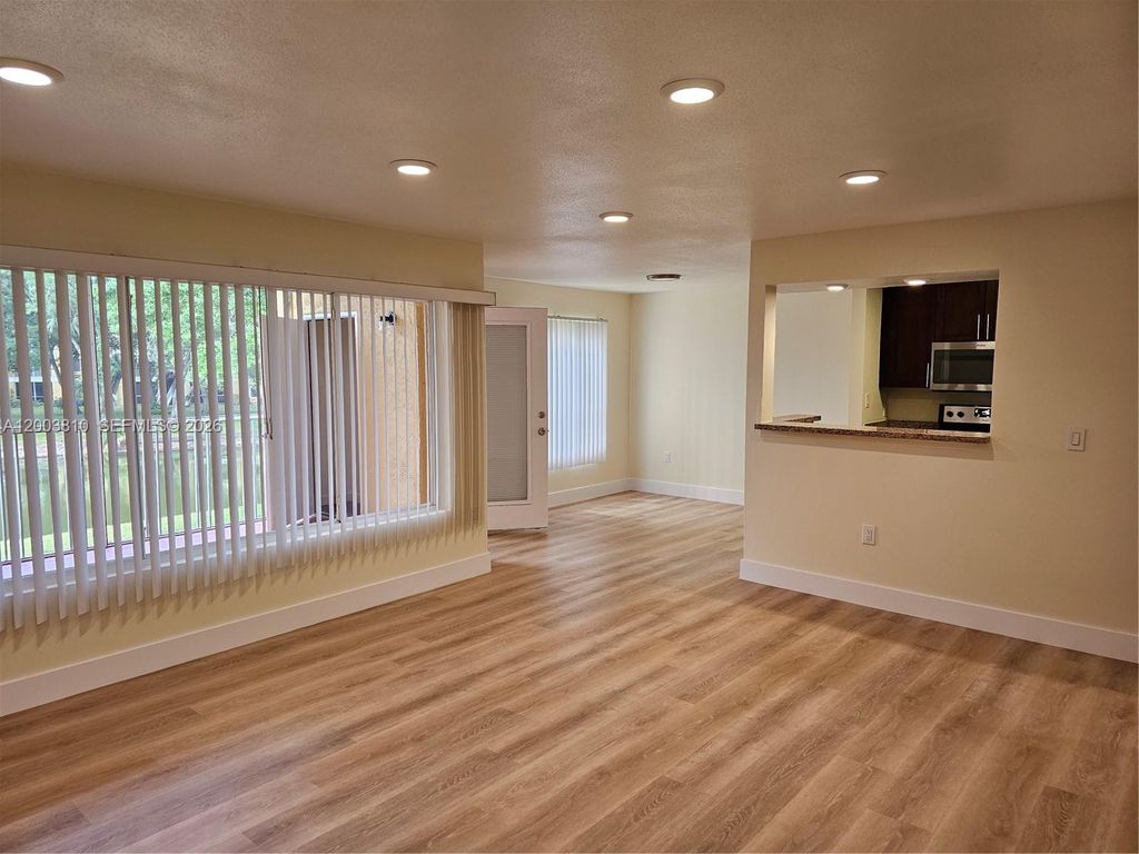 Photo of Oakland Park, FL 33309 (MLS # A12003810)