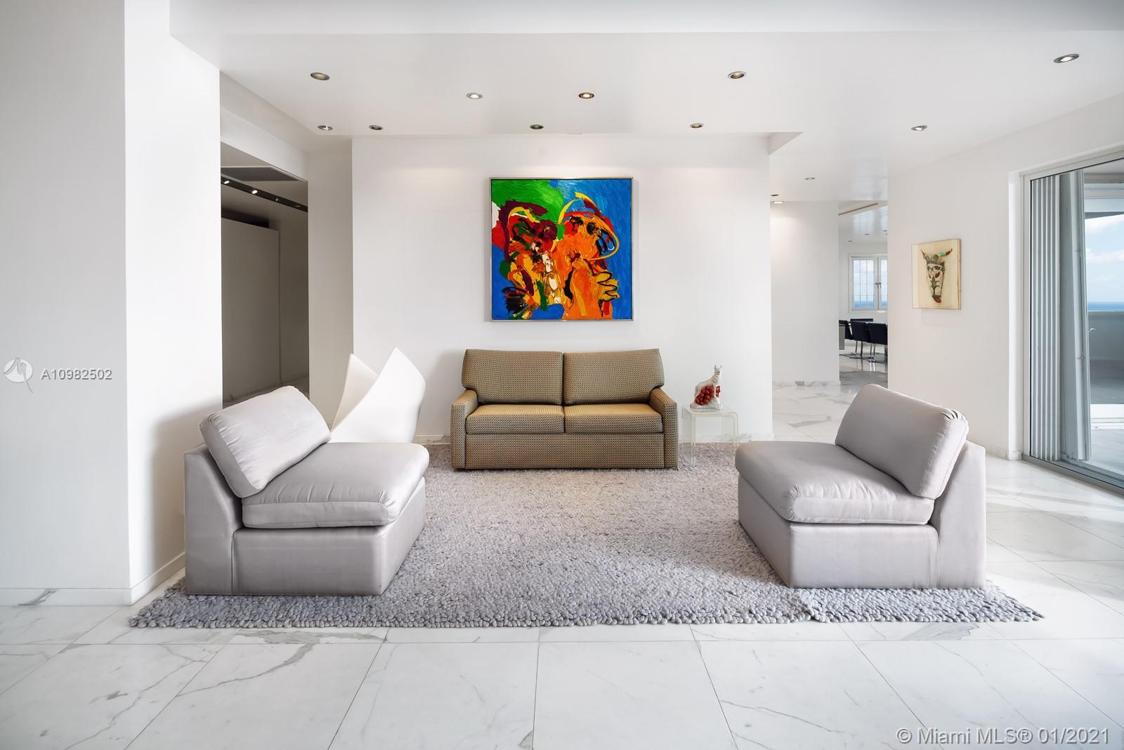 OCEANSIDE FISHER ISL COND - Residential