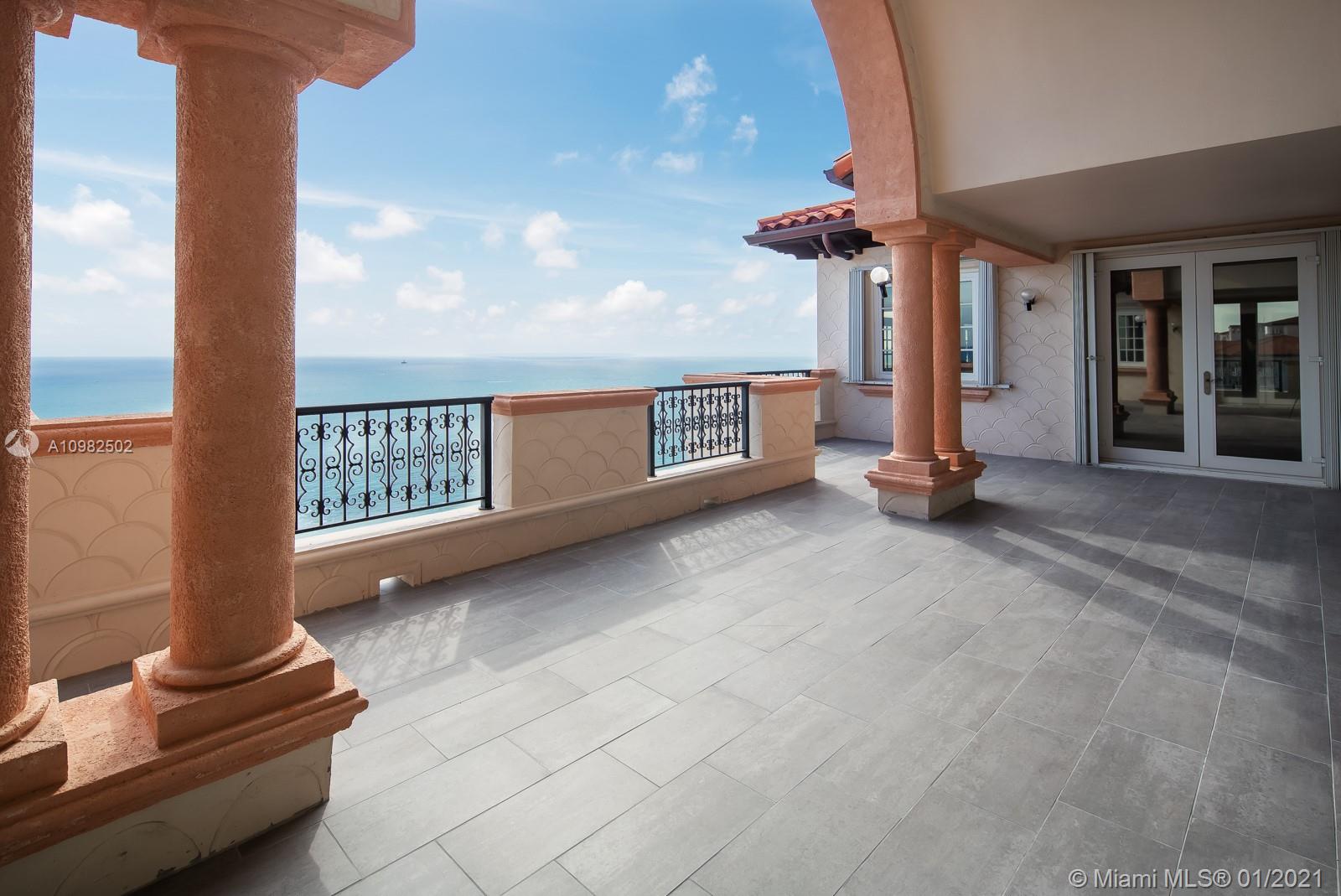 OCEANSIDE FISHER ISL COND - Residential