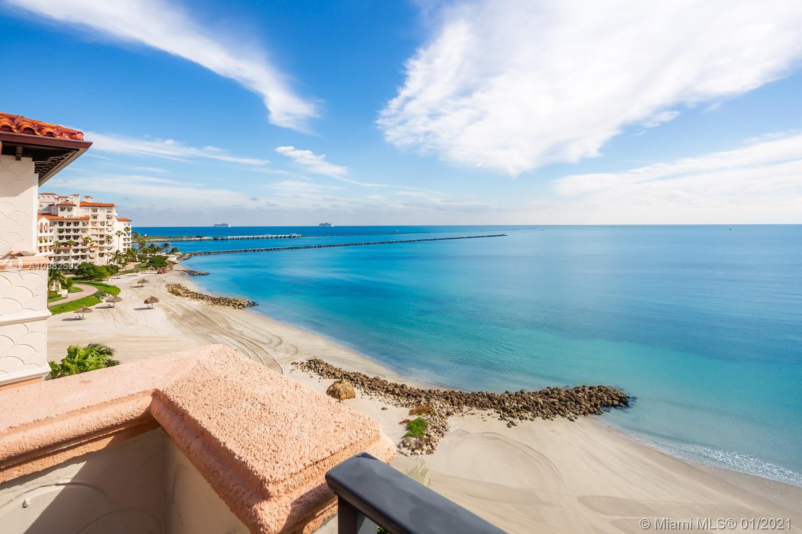 OCEANSIDE FISHER ISL COND - Residential