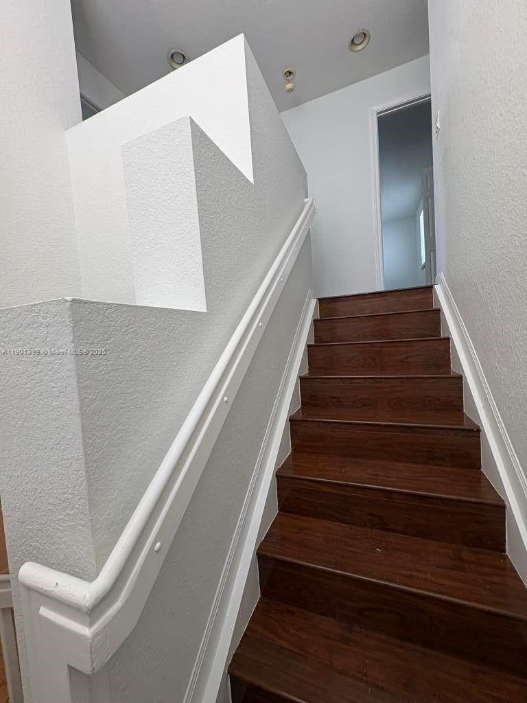 SECTOR 2-PARCELS 12 13 14 - Residential Lease