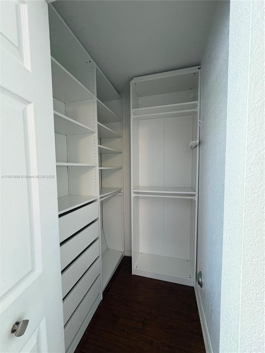 SECTOR 2-PARCELS 12 13 14 - Residential Lease