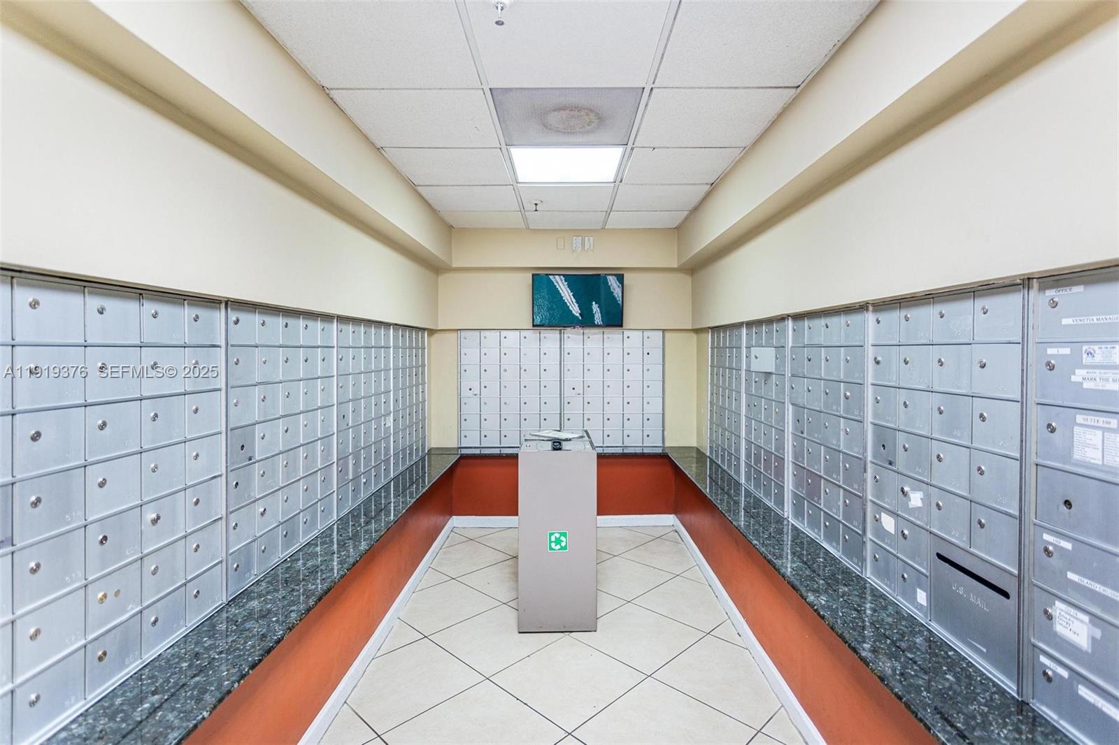 VENETIA CONDO - Residential