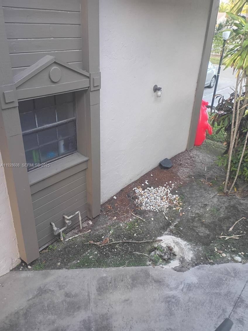 View photos, virtual tours, details... 3521 NW 94th Ave 1B