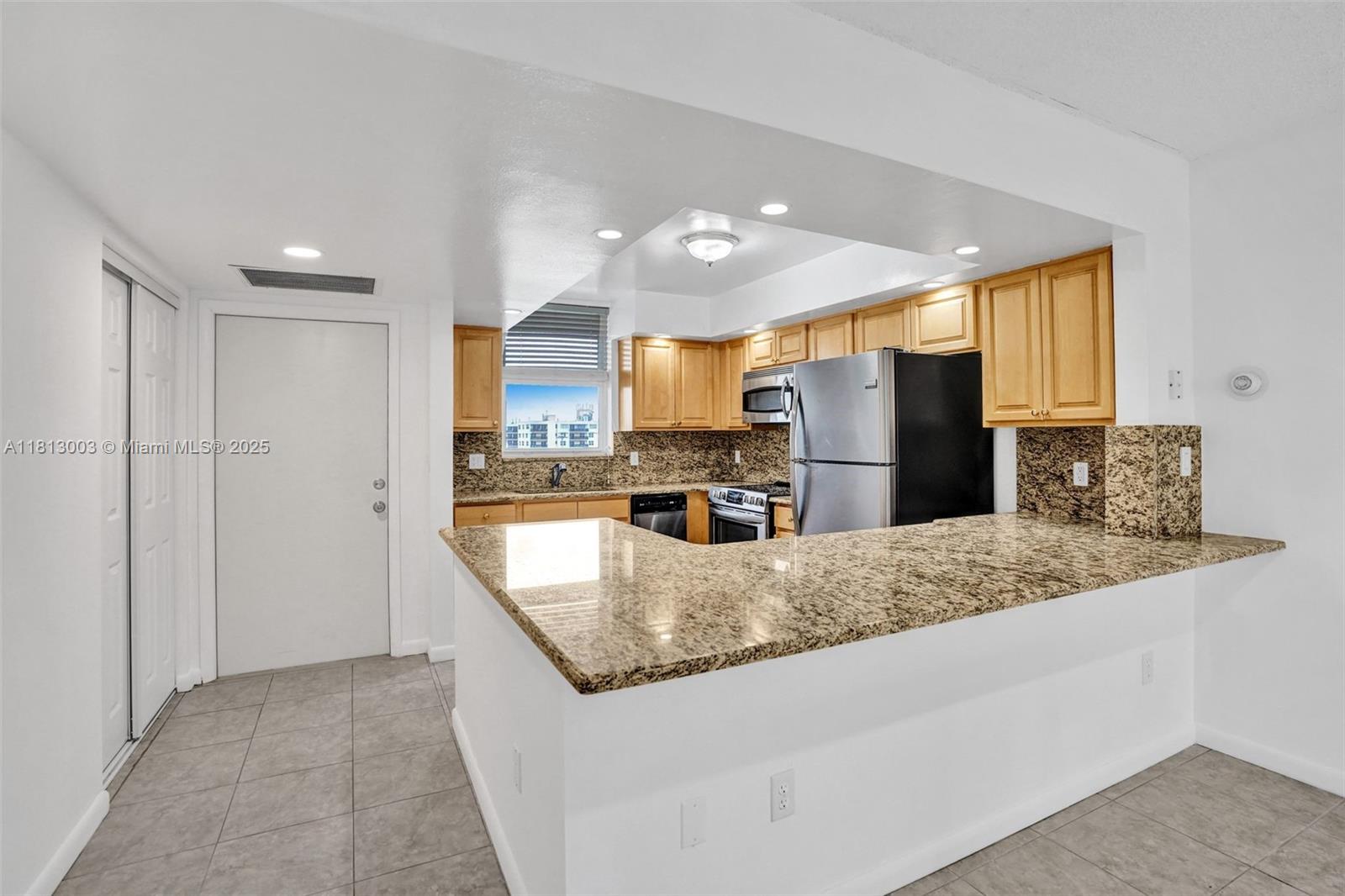 Rental Property at 3100 Ne 49th St 1009, Fort Lauderdale, Broward County, Florida - Bedrooms: 2 
Bathrooms: 2  - $2,100 MO.