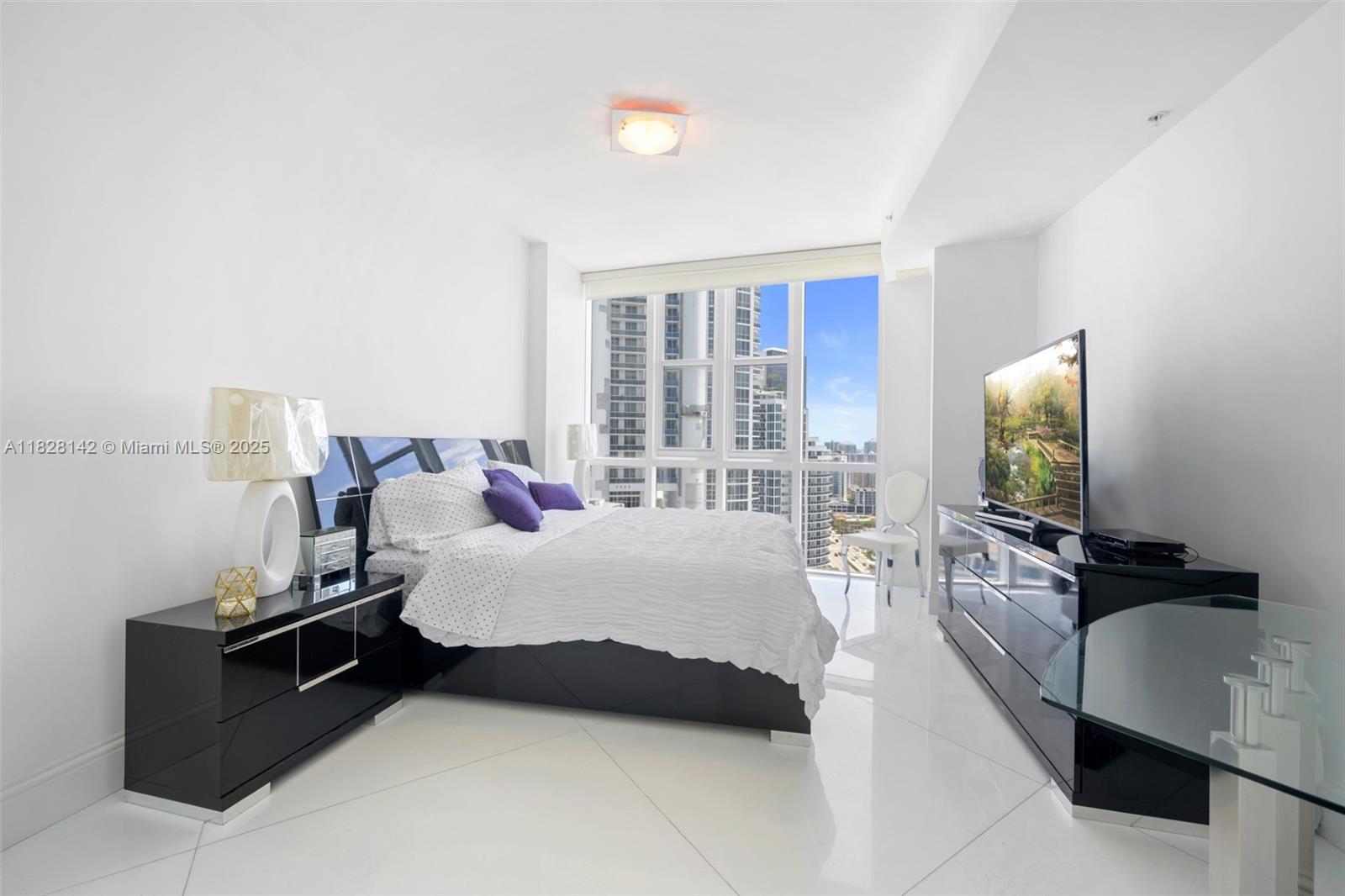 TRUMP ROYALE CONDO - Residential