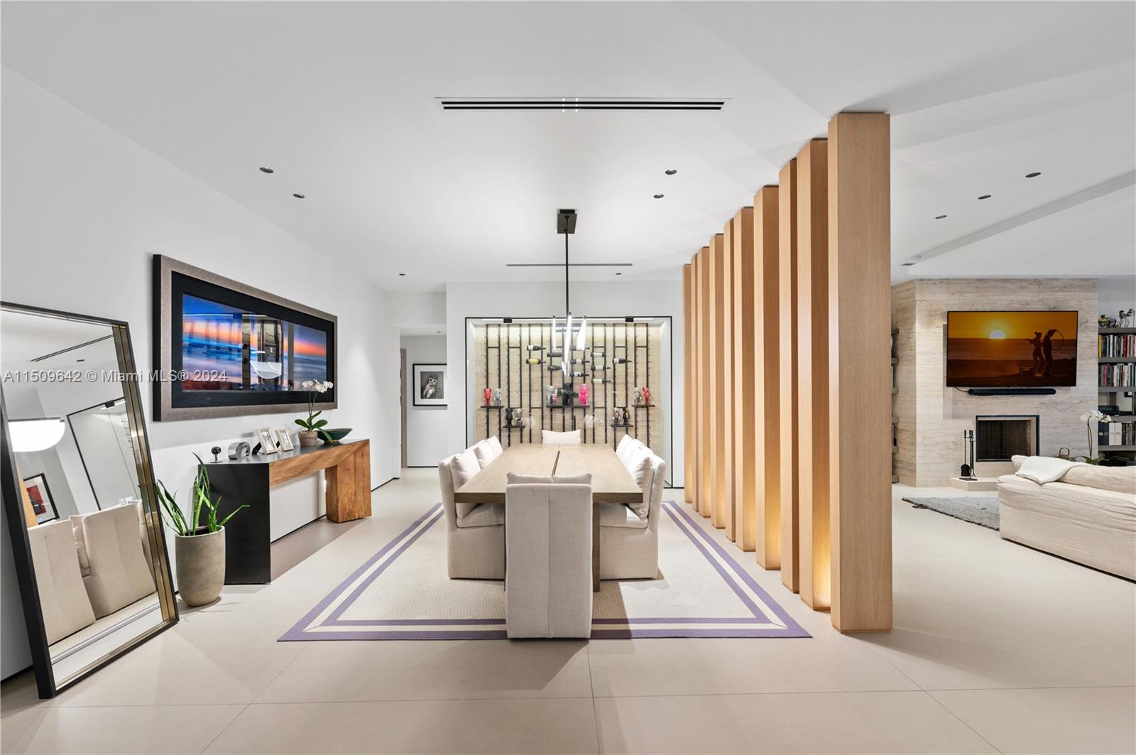 MIAMI LAKES - LOCH LOMOND - Residential