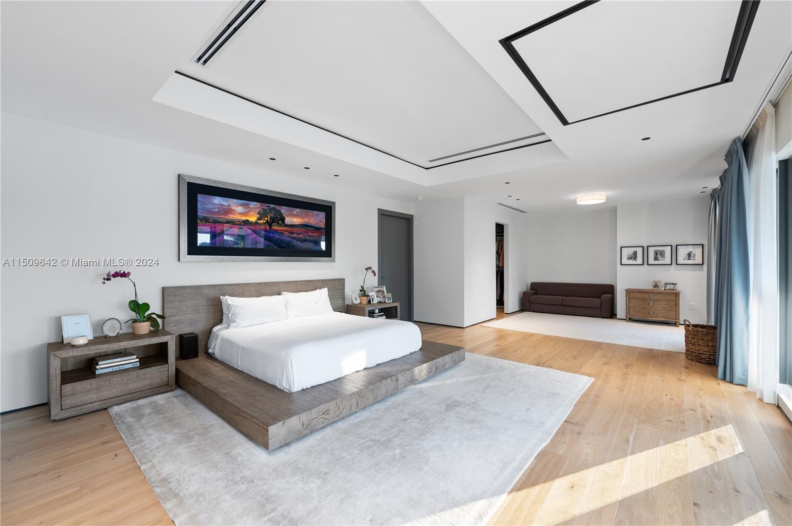 MIAMI LAKES - LOCH LOMOND - Residential