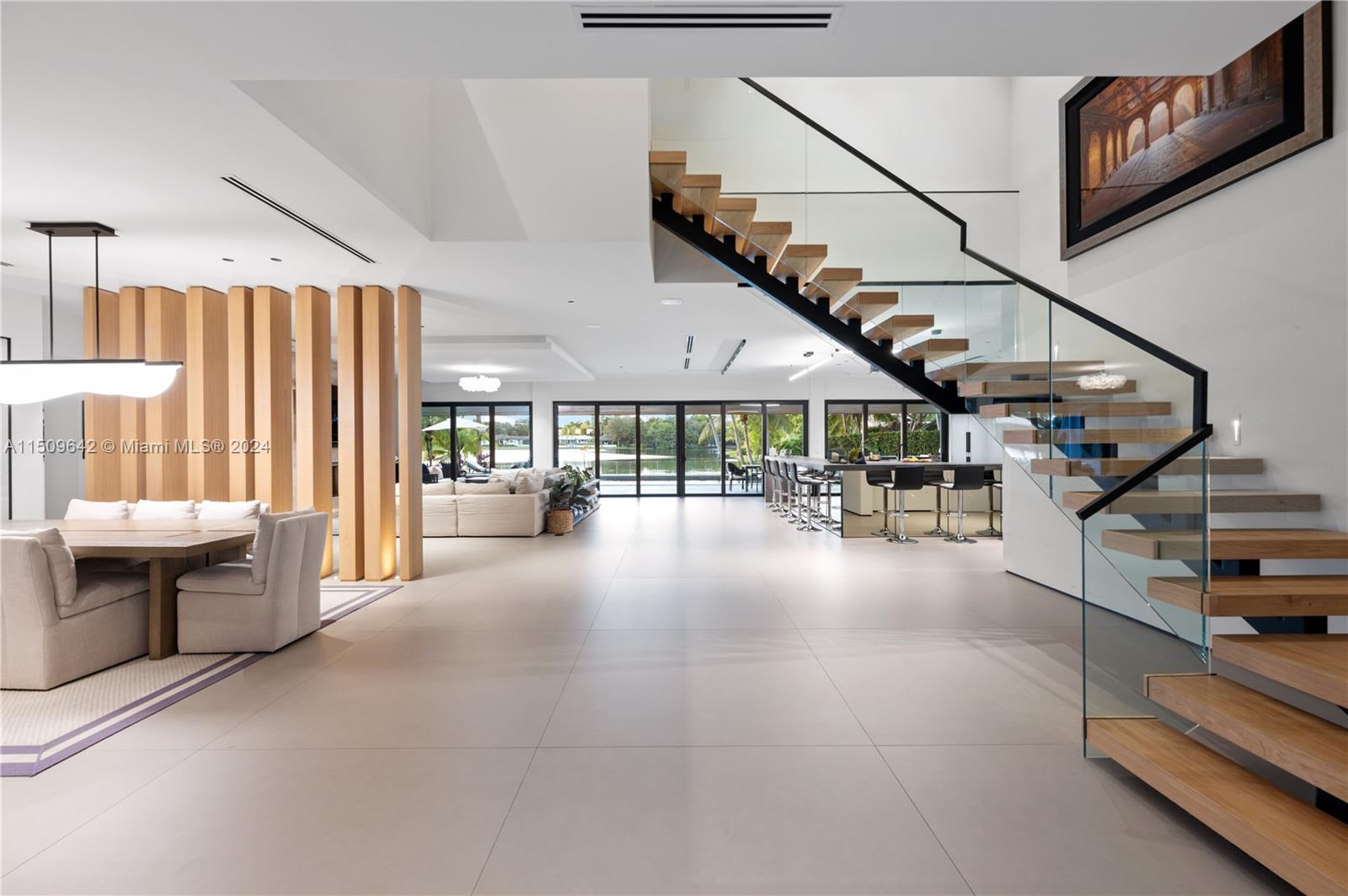 MIAMI LAKES - LOCH LOMOND - Residential