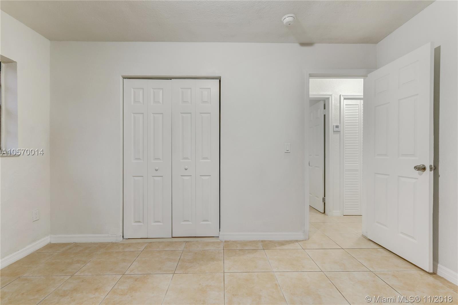 PINE TREE PARK - Residential