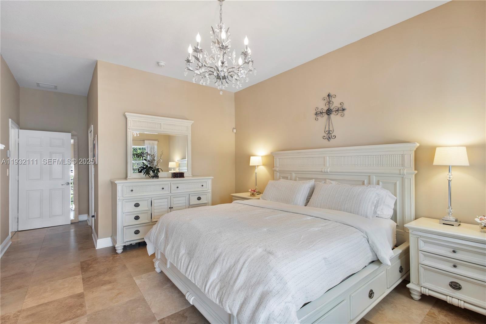 ROADS END VILLAGE CONDO - Residential