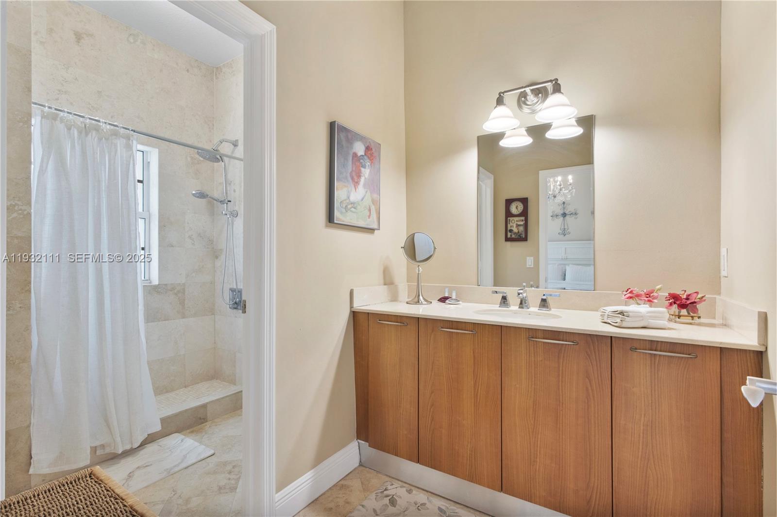 ROADS END VILLAGE CONDO - Residential