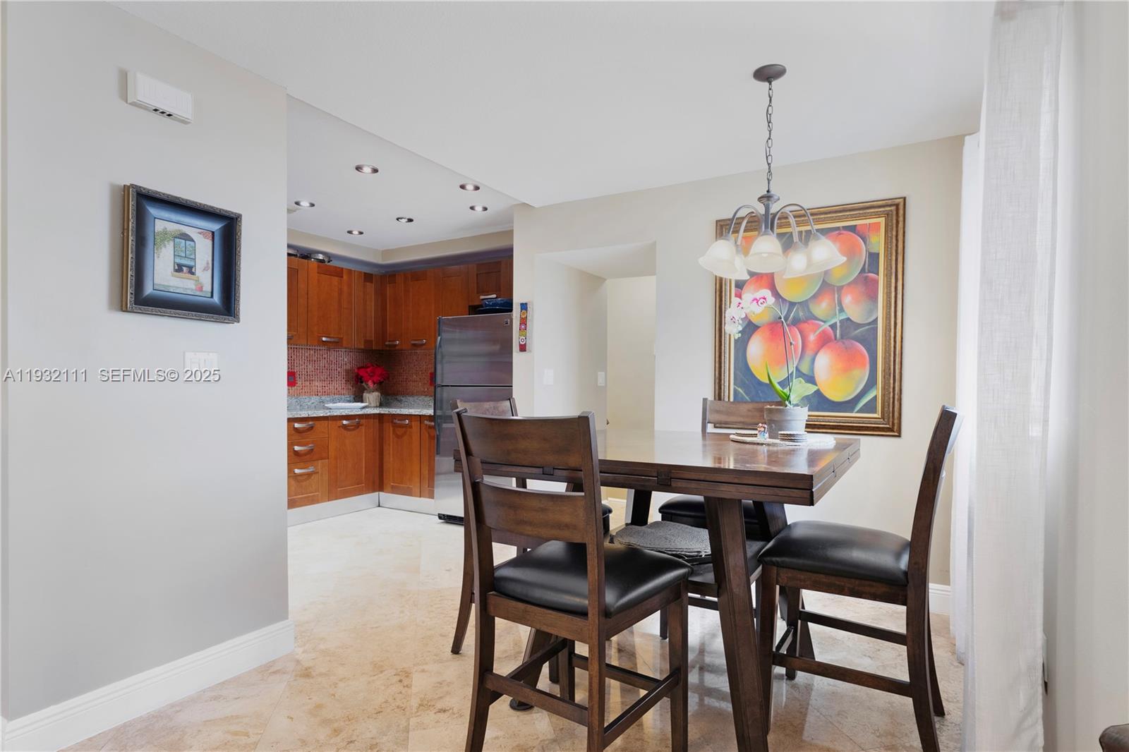 ROADS END VILLAGE CONDO - Residential