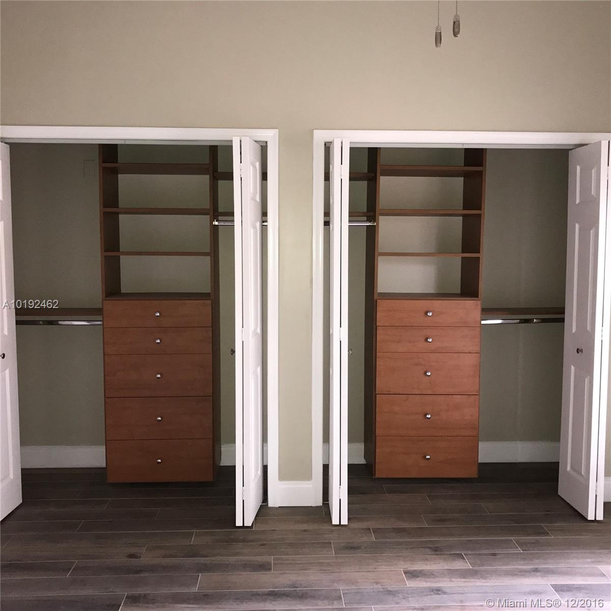 Dadeland Cove Sec 02 - Residential Lease