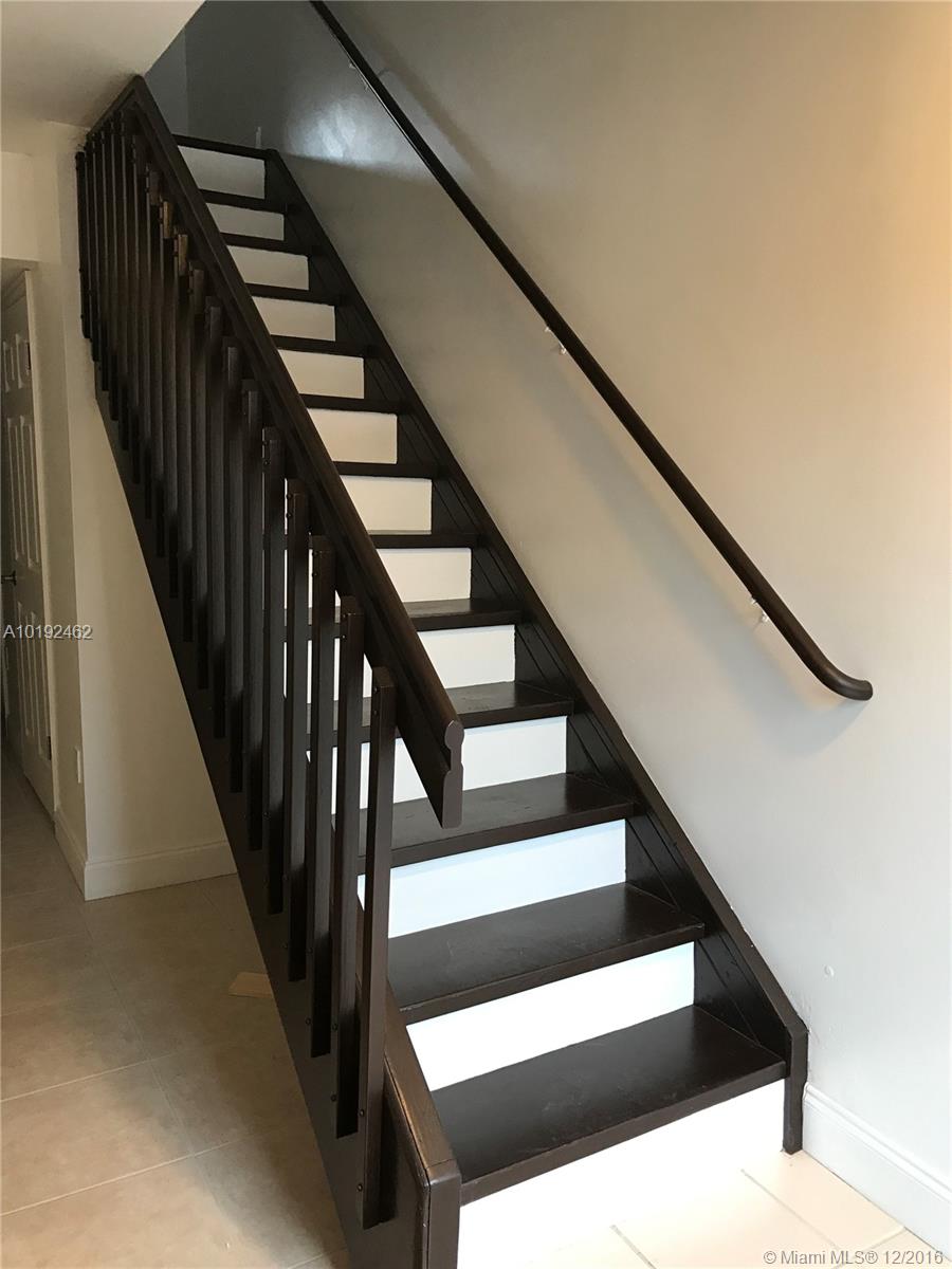 Dadeland Cove Sec 02 - Residential Lease