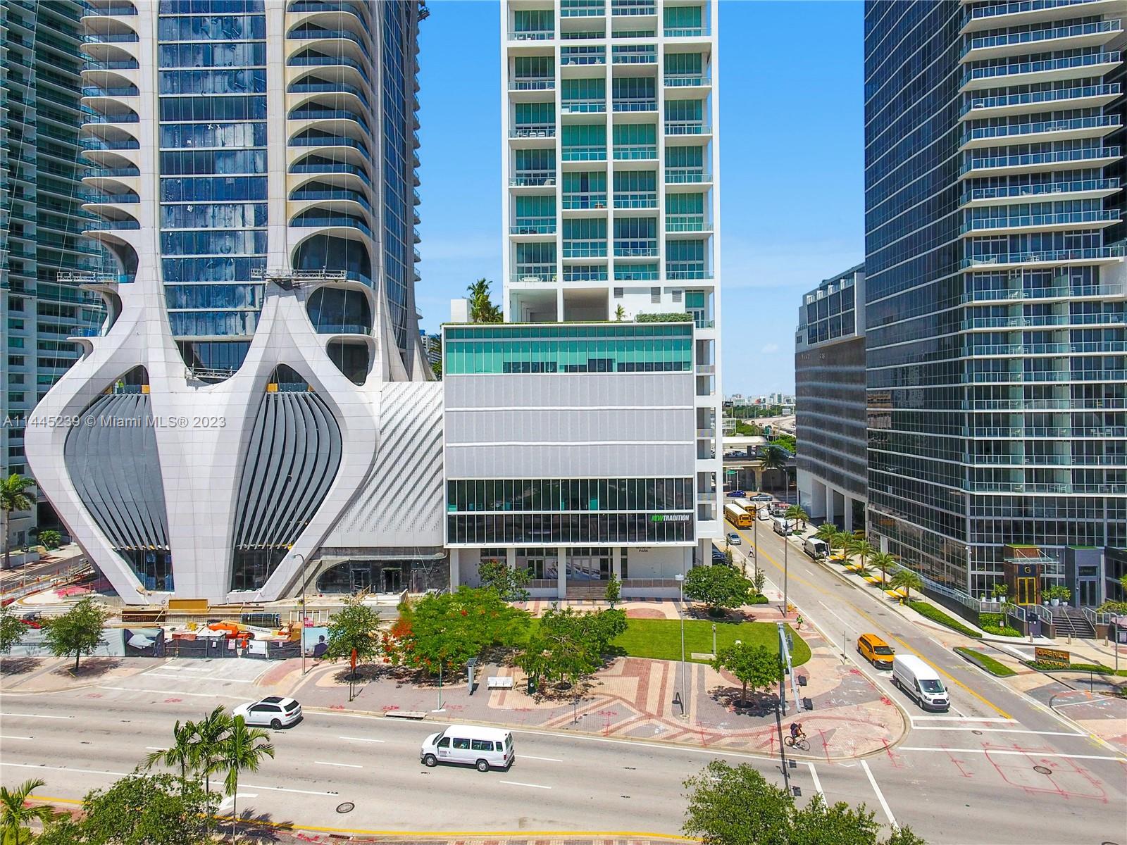 1040 Biscayne Blvd