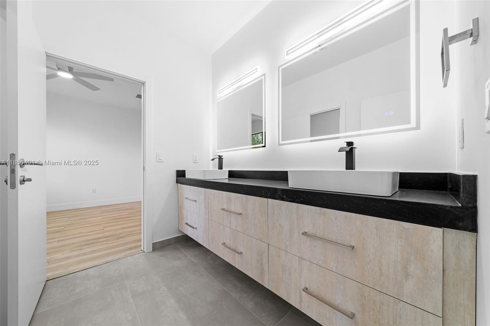 PORT MALABAR UNIT 7 - Residential