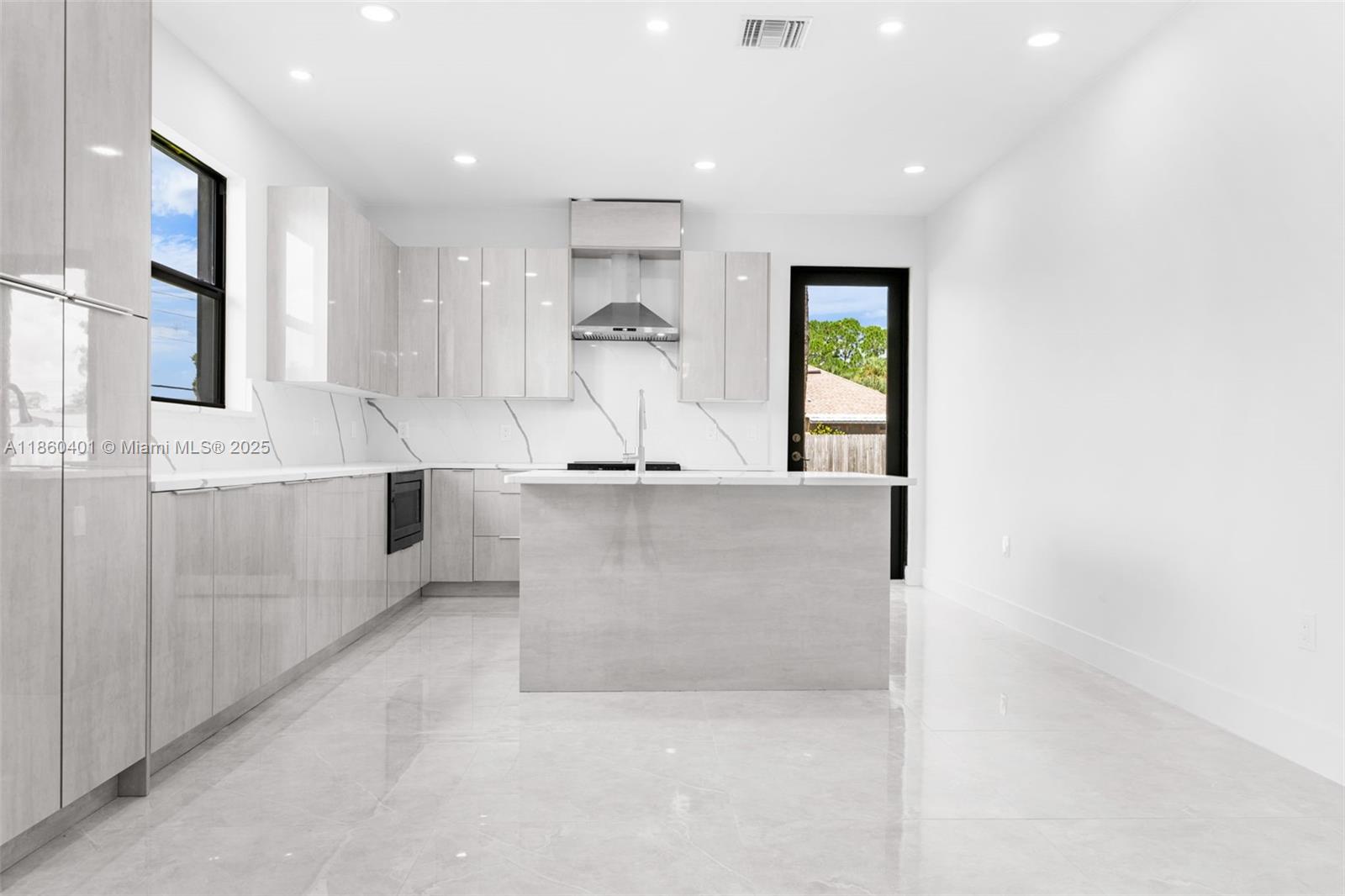PORT MALABAR UNIT 7 - Residential