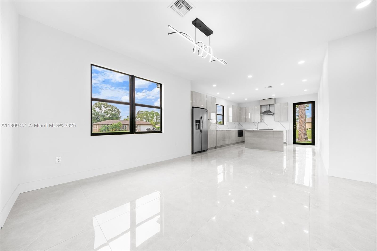 PORT MALABAR UNIT 7 - Residential