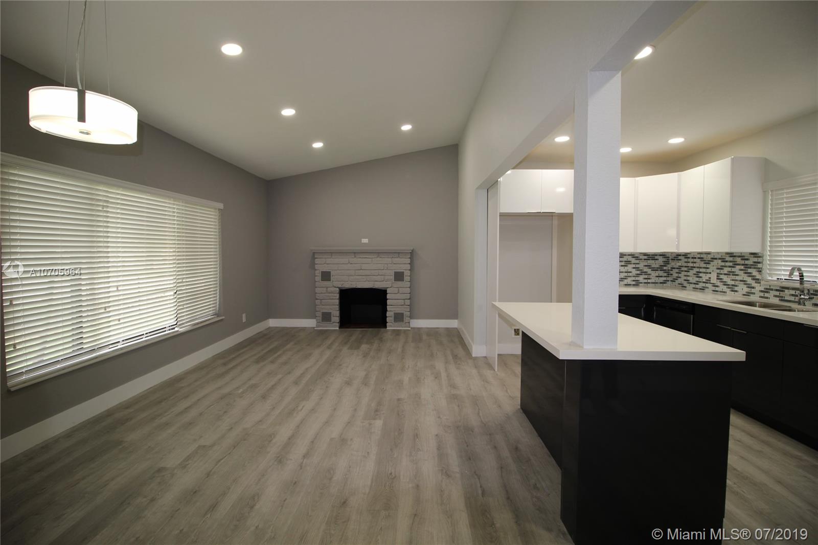 MAYSLAND - Residential