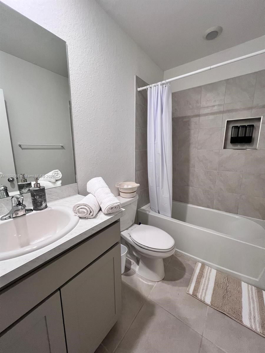 MIAMI LAND AND DEVELOPMEN - Residential