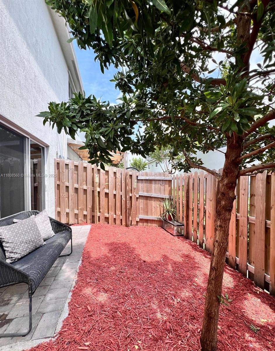 MIAMI LAND AND DEVELOPMEN - Residential