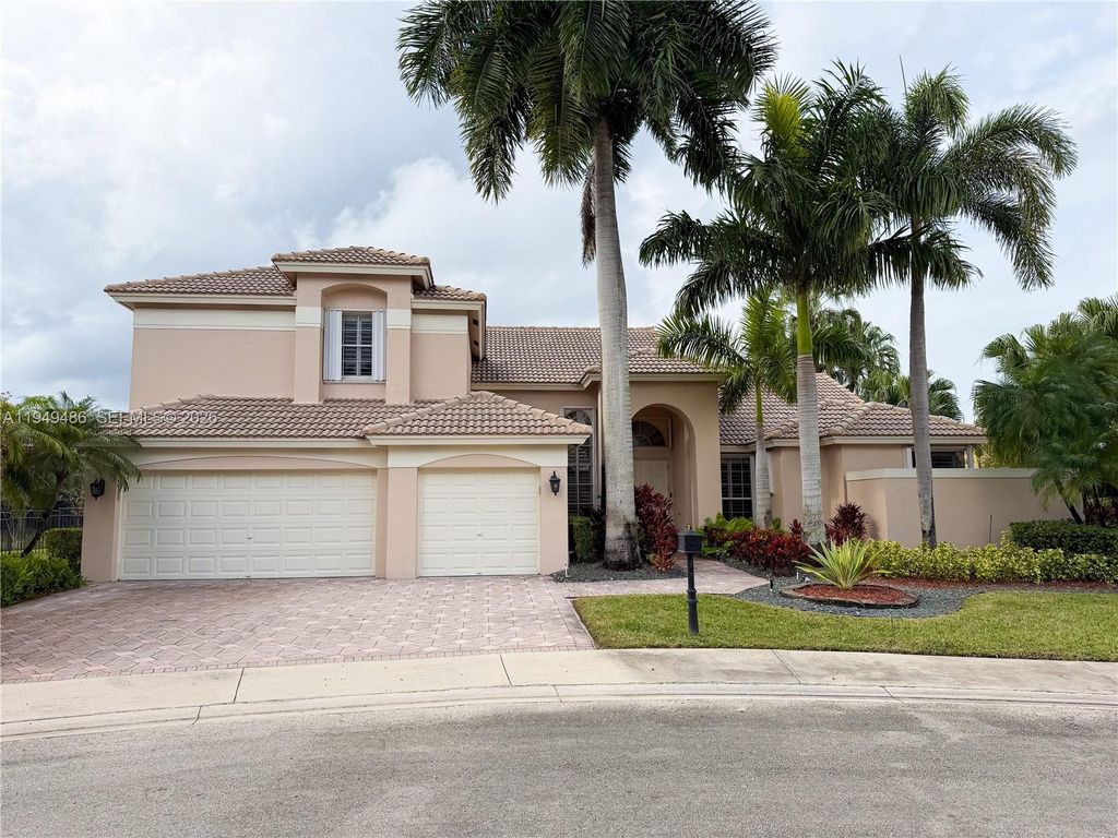 Photo of 3279 Huntington, Weston, FL 33332 (MLS # A11949486)
