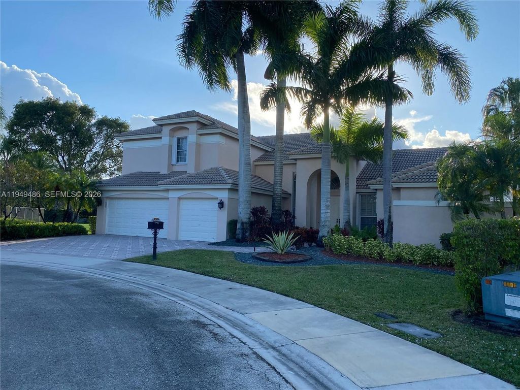 Photo of 3279 Huntington, Weston, FL 33332 (MLS # A11949486)