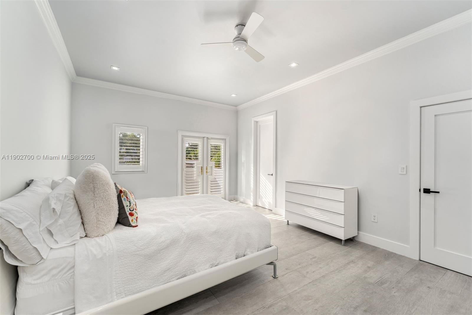 THE PALM ESTATES - Residential