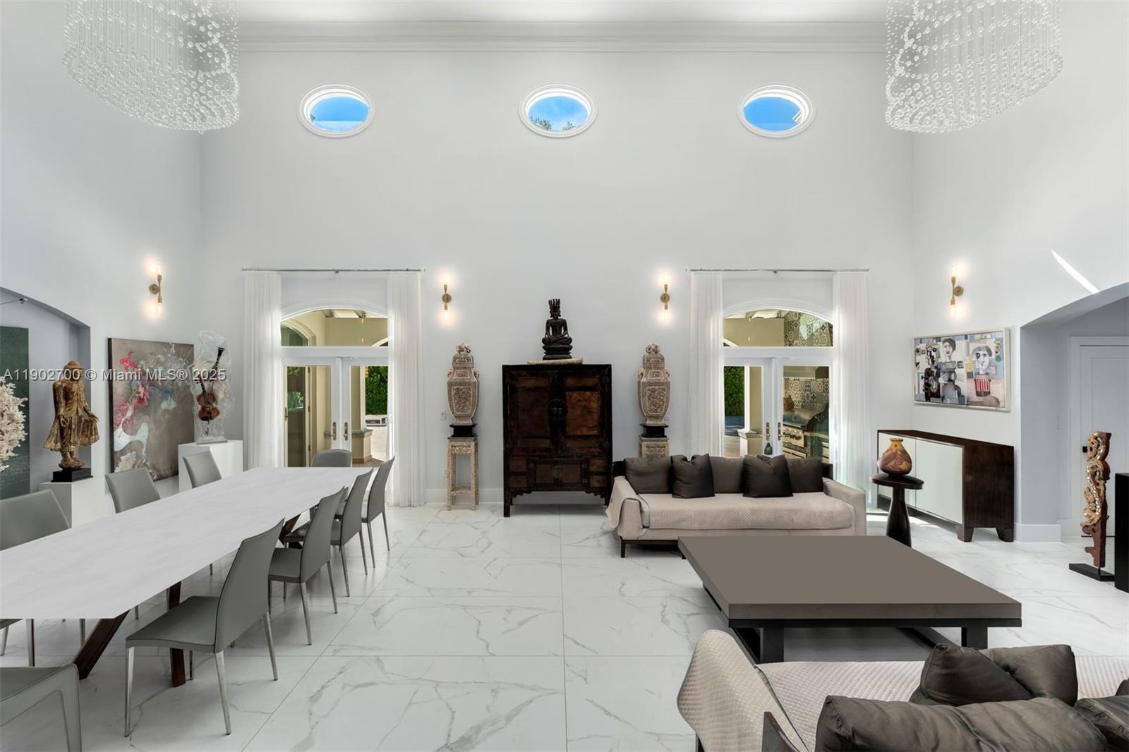 THE PALM ESTATES - Residential