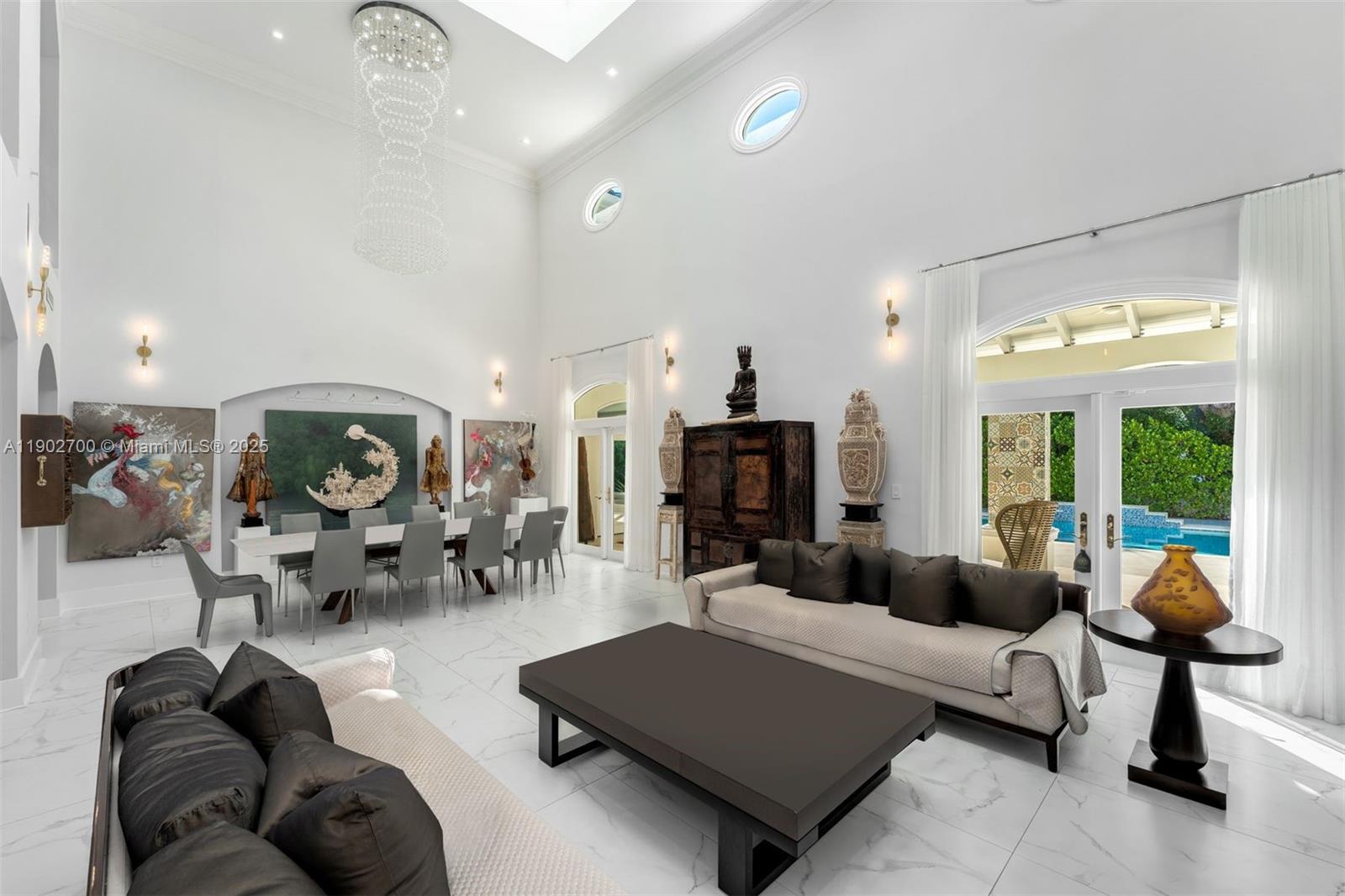 THE PALM ESTATES - Residential