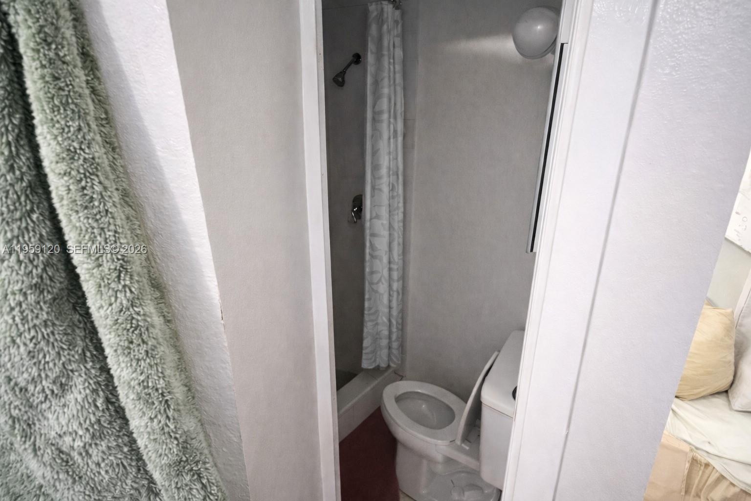 NORTH LAUDERDALE LANDINGS - Residential