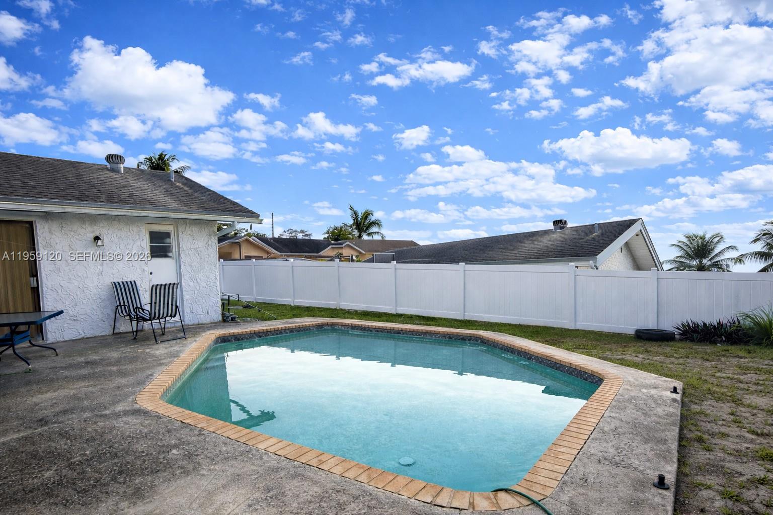 NORTH LAUDERDALE LANDINGS - Residential