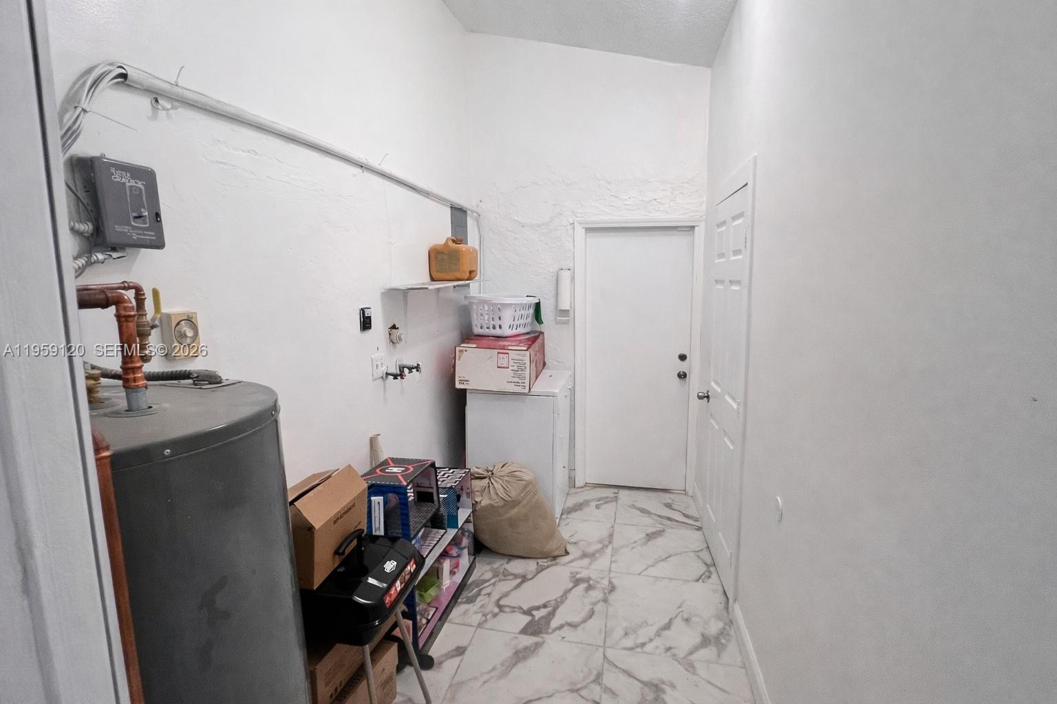 NORTH LAUDERDALE LANDINGS - Residential