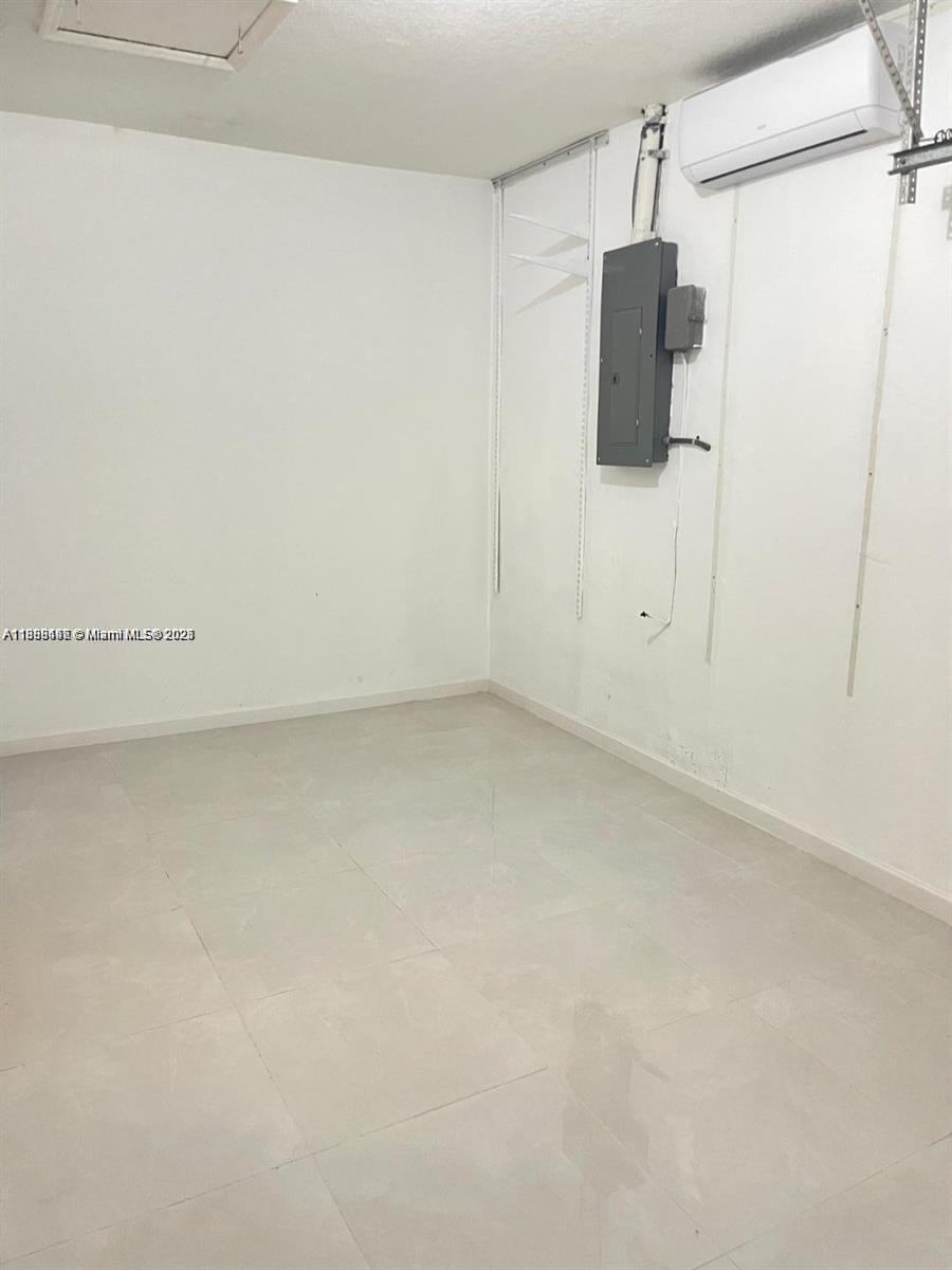 HARRIEL ESTATES - Residential Lease