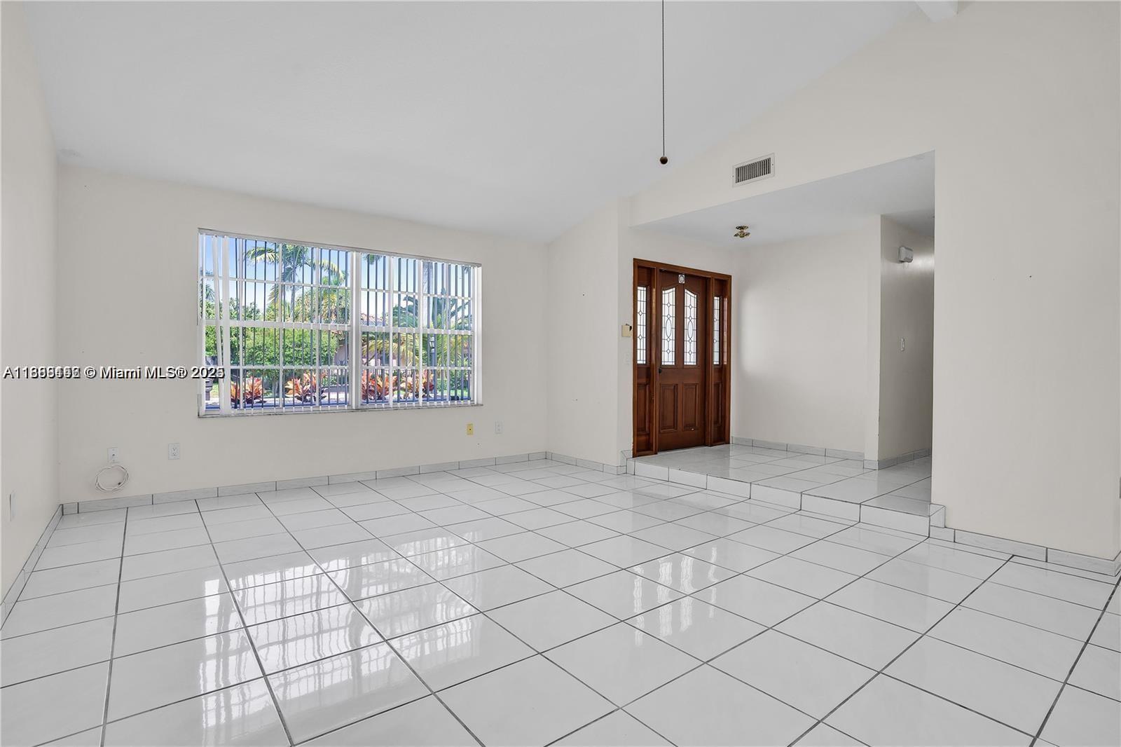 HARRIEL ESTATES - Residential Lease