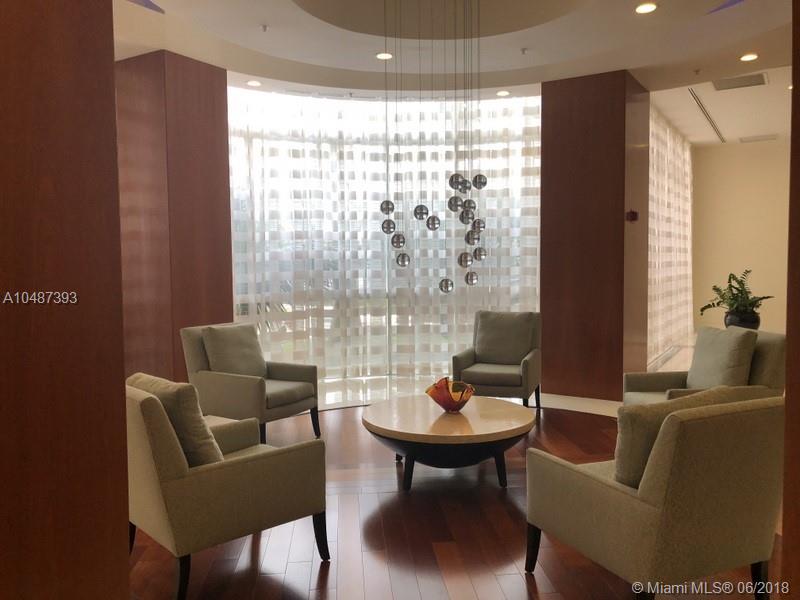 LA GORCE PALACE CONDO - Residential Lease