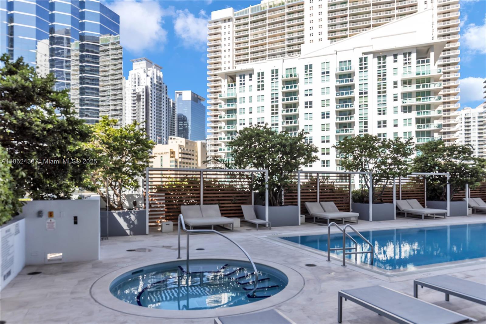 BRICKELLHOUSE CONDO - Residential