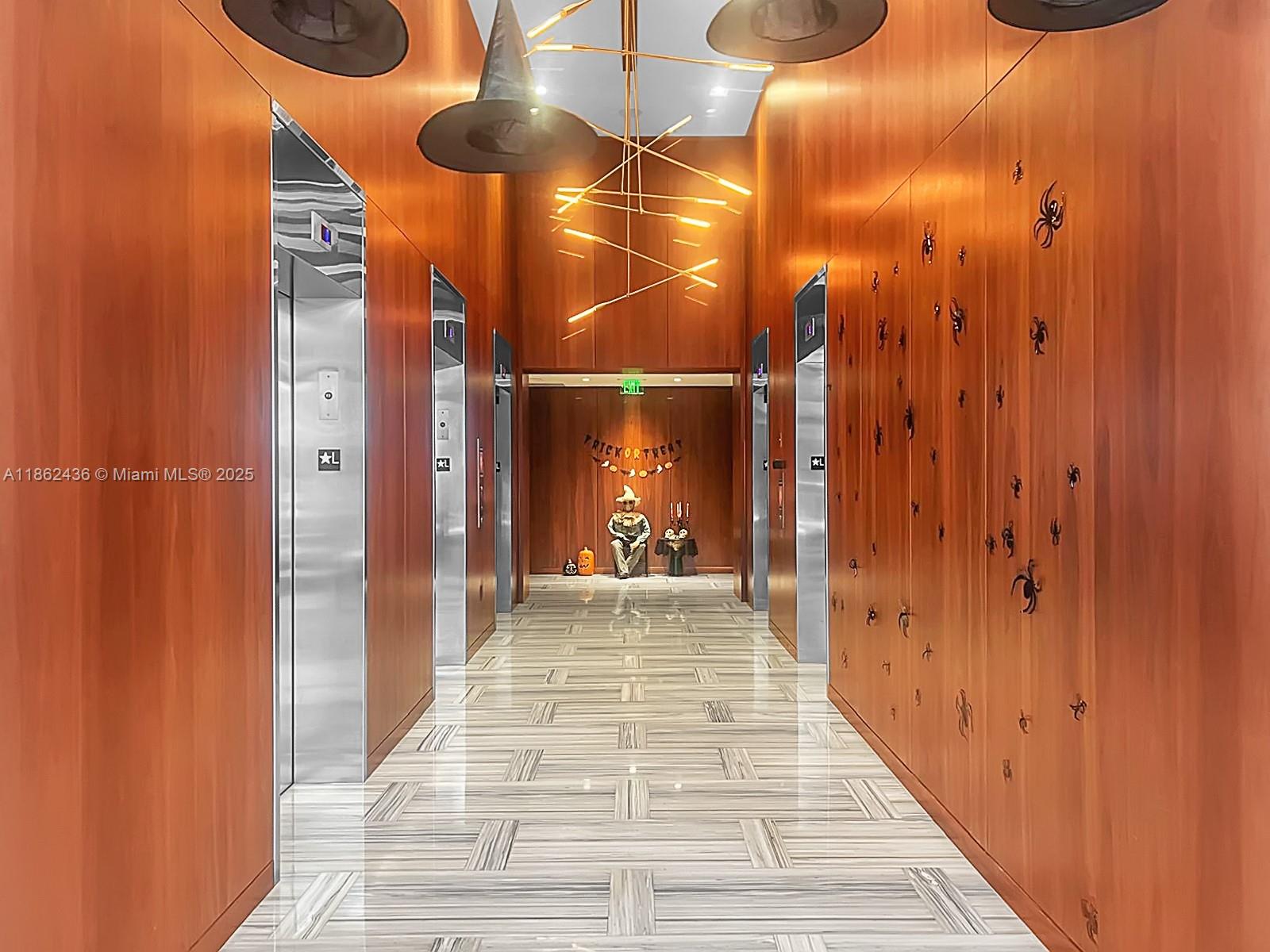 1300 Brickell Bay Dr 903