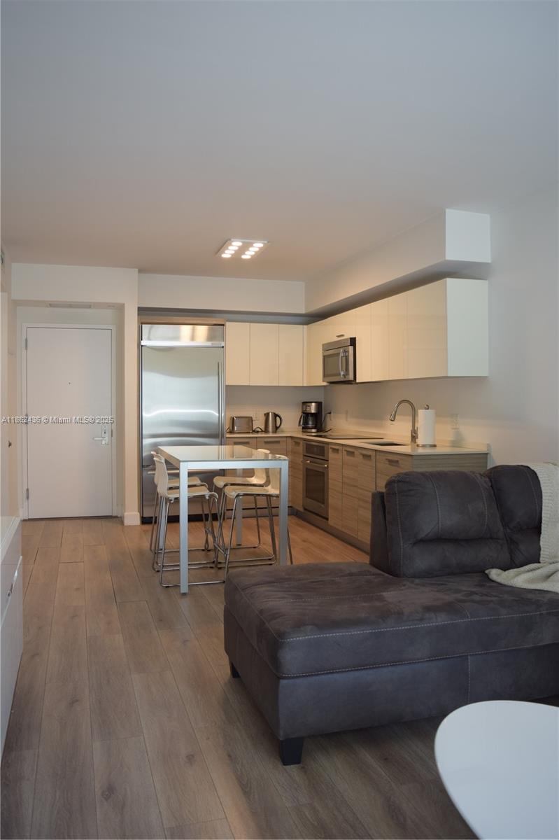 BRICKELLHOUSE CONDO - Residential