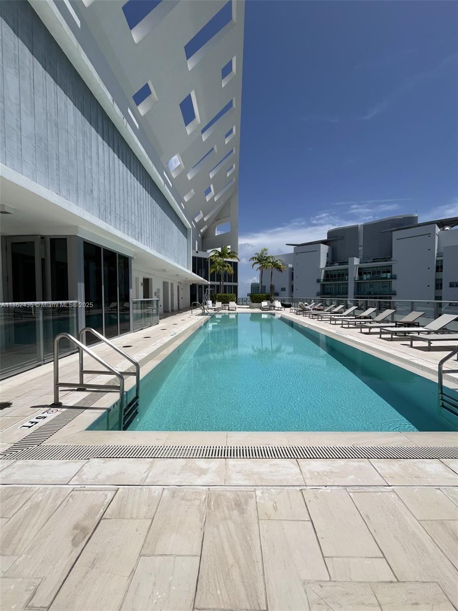 BRICKELLHOUSE CONDO - Residential