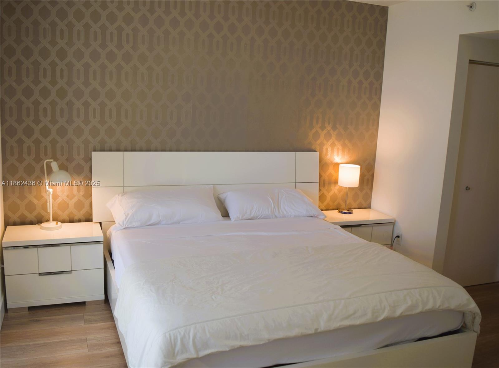 BRICKELLHOUSE CONDO - Residential