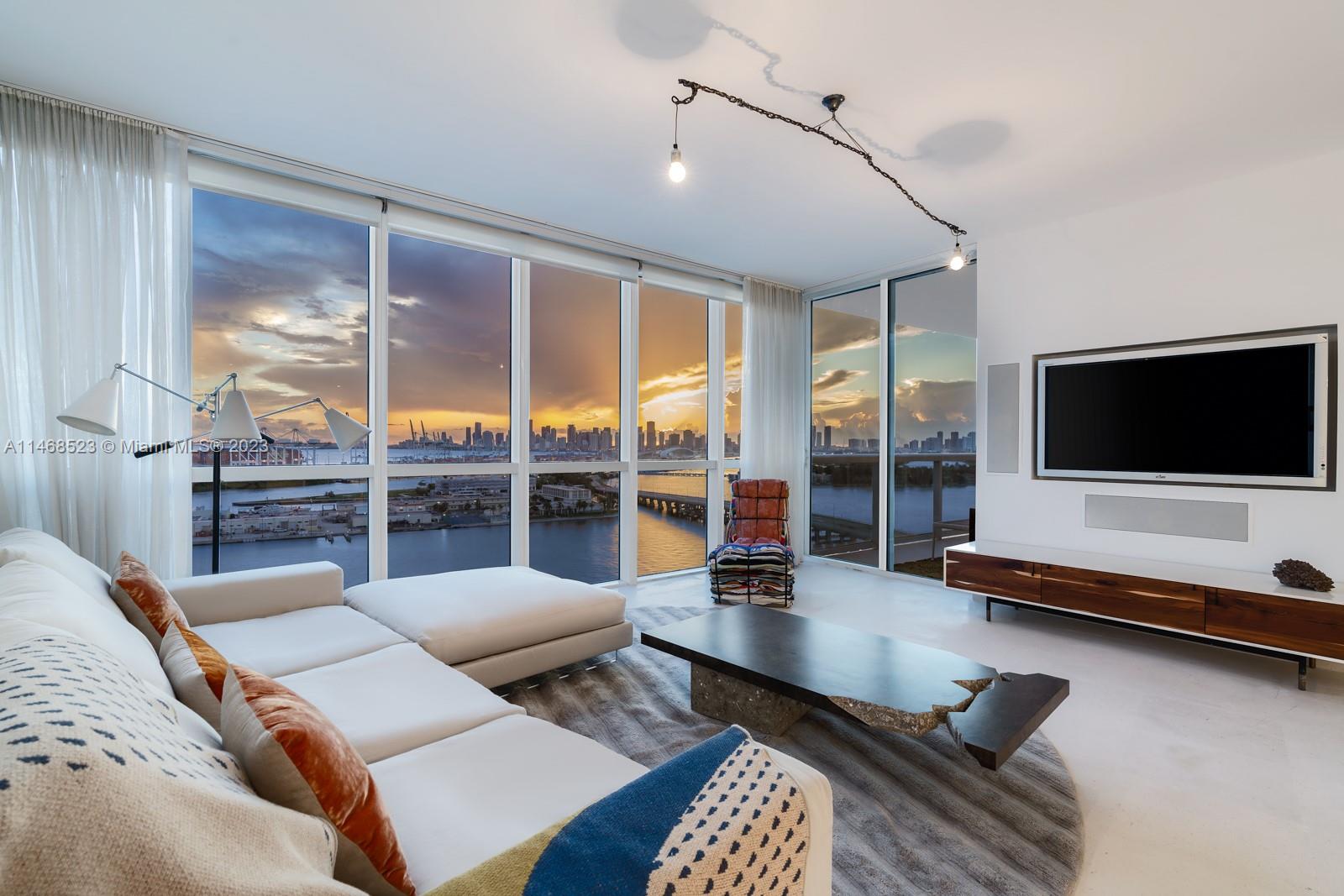 MURANO GRANDE AT PORTOFINO - Residential