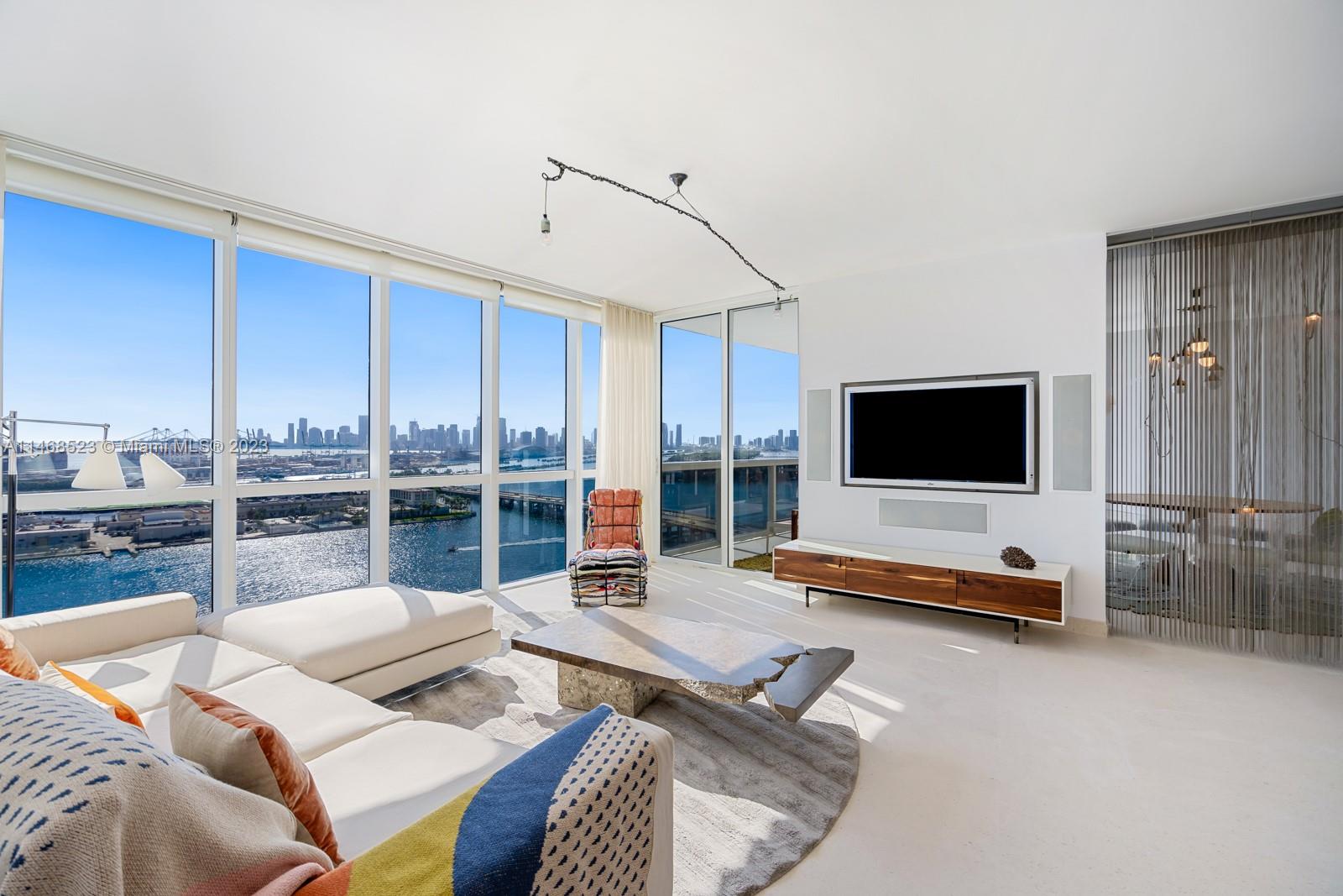 MURANO GRANDE AT PORTOFINO - Residential