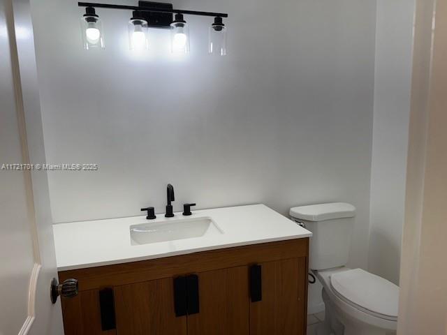 LONDON TOWERS CONDO - Residential