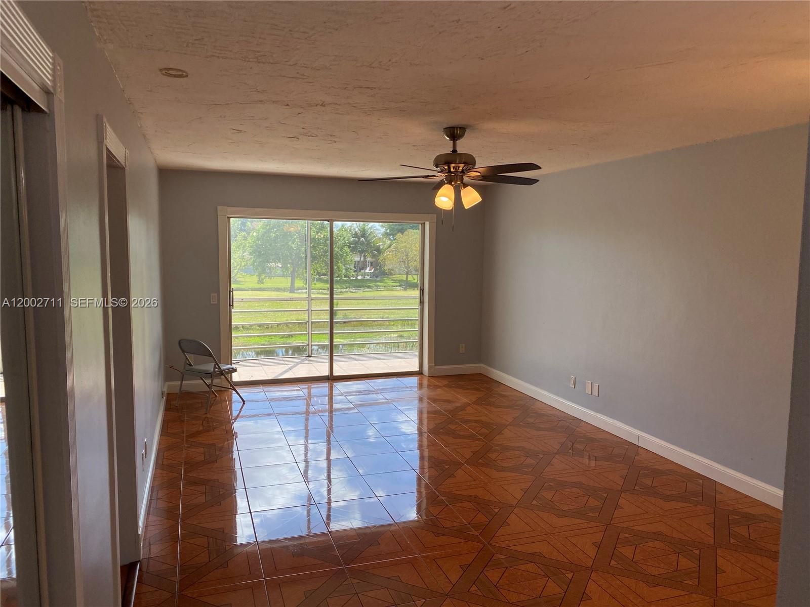 ARROWHEAD CONDO NO III - Residential Lease