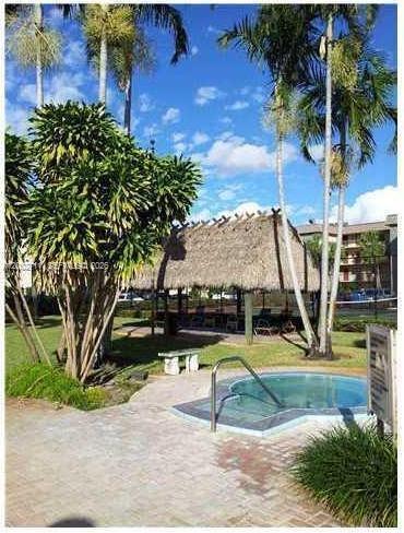 ARROWHEAD CONDO NO III - Residential Lease