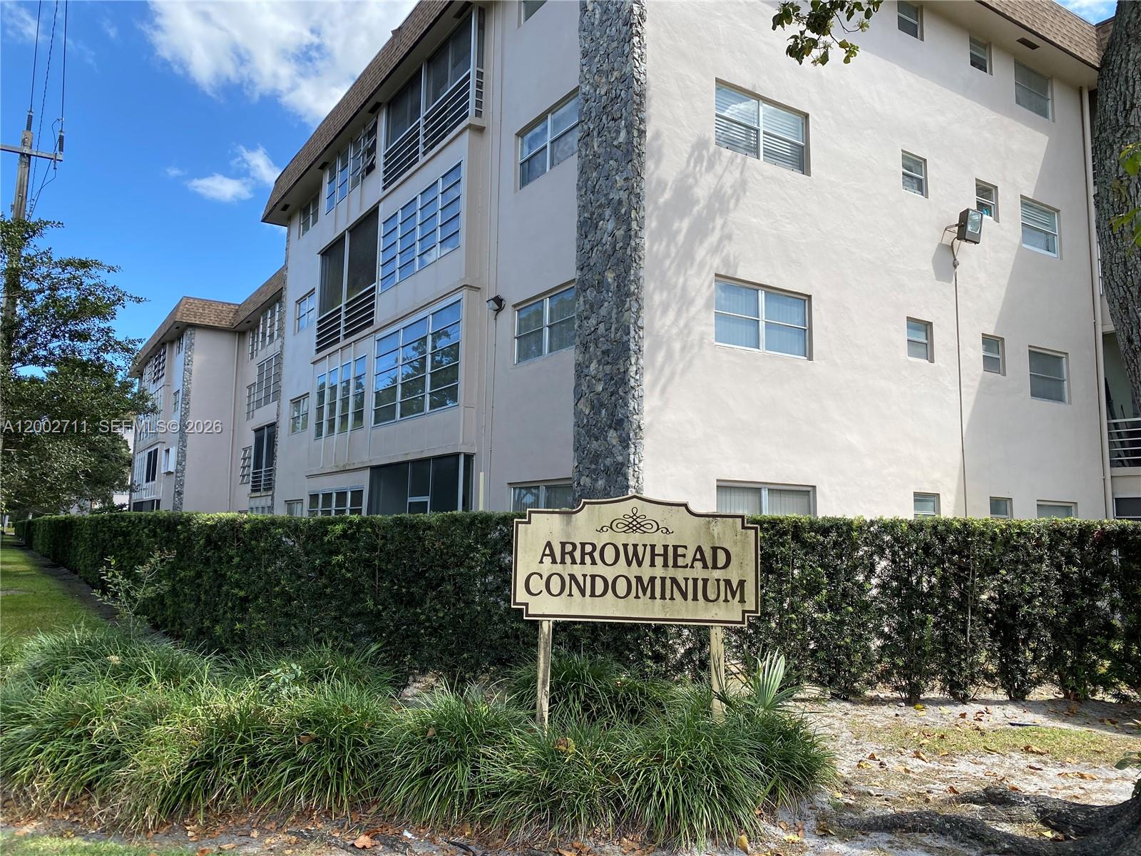 ARROWHEAD CONDO NO III - Residential Lease