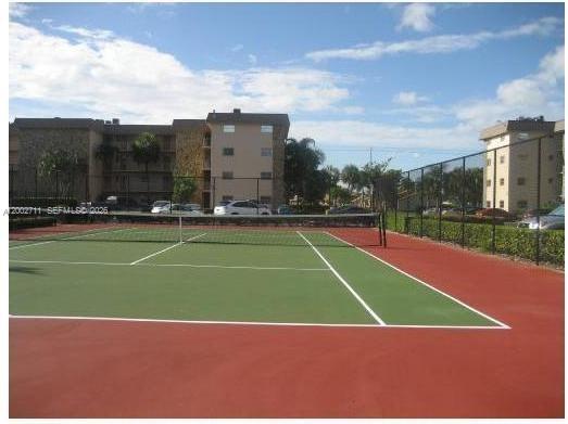 ARROWHEAD CONDO NO III - Residential Lease