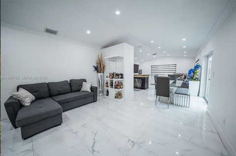 17404 SW 142nd Pl Miami FL 33177